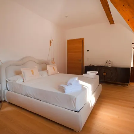 Boutique Santer Klause 4*