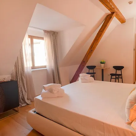 Boutique Santer Klause 4* Merano