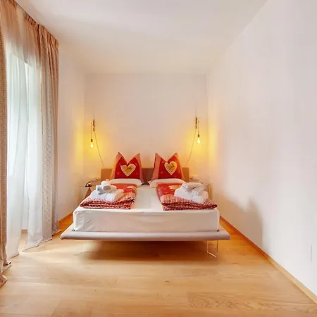 Boutique Santer Klause 4* Мерано