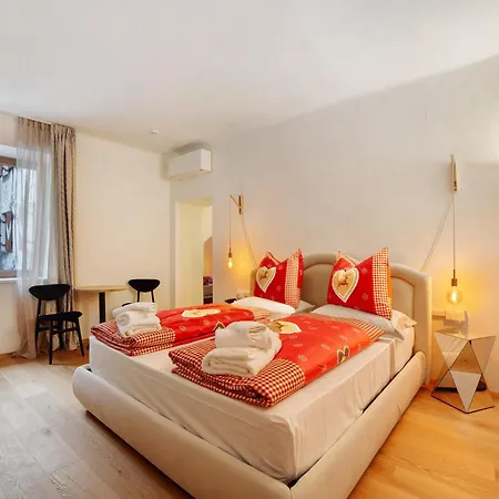 מלון Santer Klause 4*